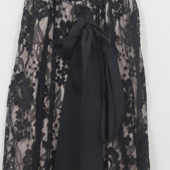 Express black + nude sleeveless lace short dress - Picture 8 of 8